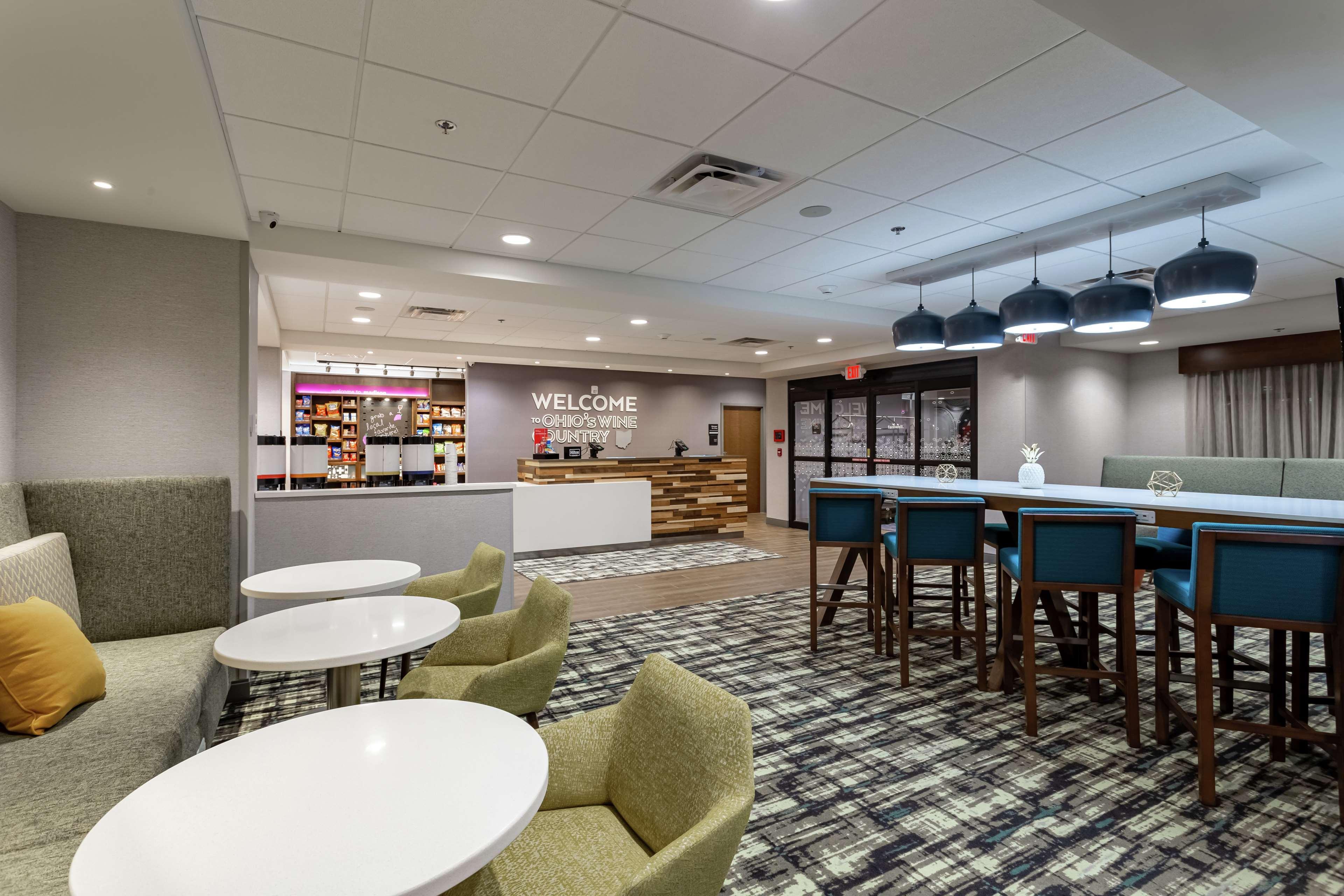 Hampton Inn Madison, Oh Eksteriør billede